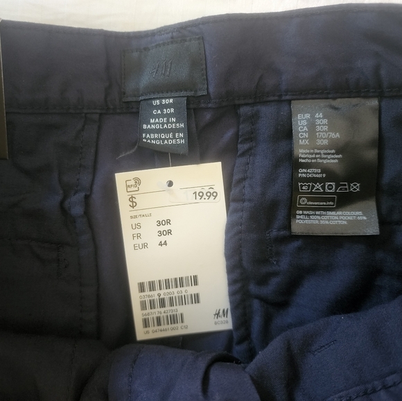 NWT H&M slim fit shorts 9" inseam size 30R - Picture 6 of 6